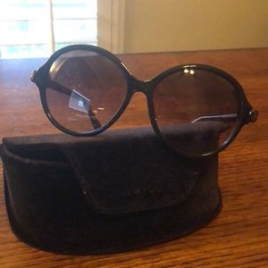 Tom Ford brown round sunglasses with case